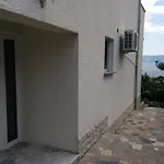 Marino 公寓 *