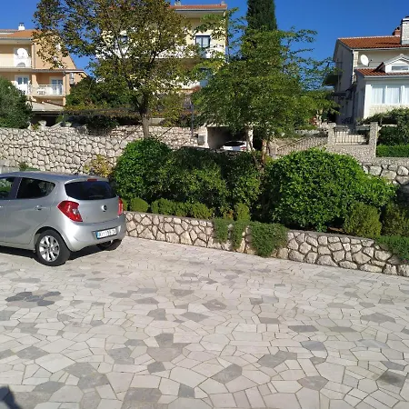 Apartment Marino