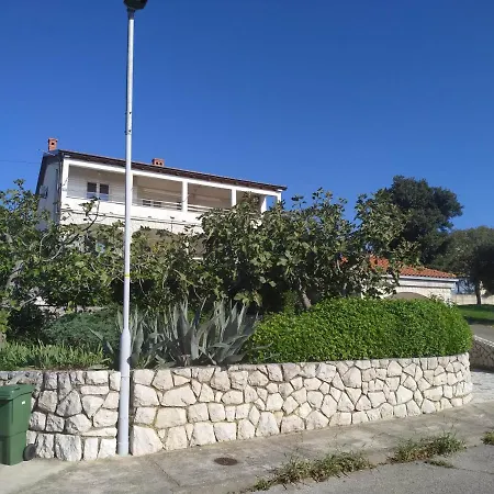 Apartment Marino *